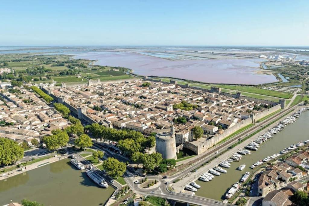 Un Charmant Logement Διαμέρισμα Aigues-Mortes Εξωτερικό φωτογραφία